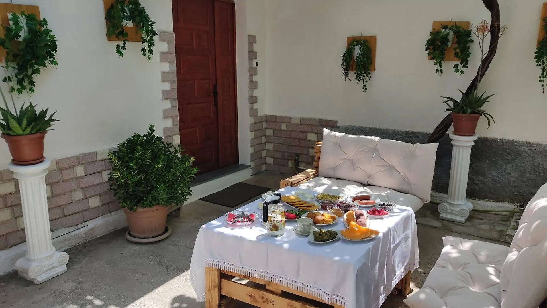 Apartment Aaron'S Guest House Gjirokaster