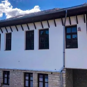 Miziriguesthouse Gjirokastër