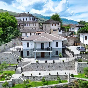 Apartment Castlefront, Gjirokaster