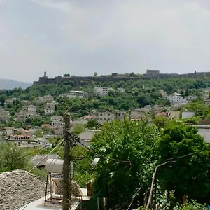 Maison d'hôtes Bazzar, Gjirokastër